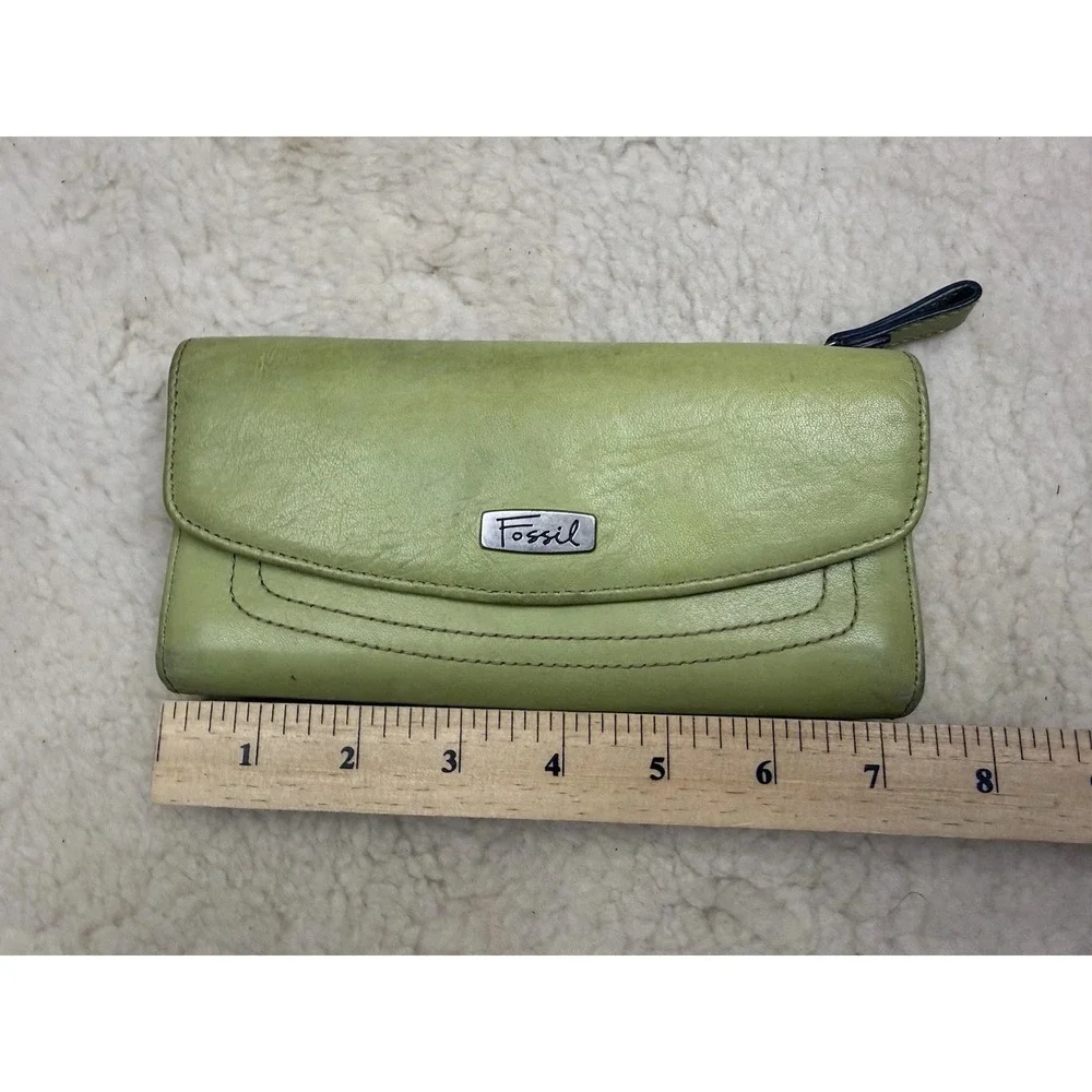 Vintage Y2K Fossil Spring Green Leather Trifold Wallet Organizer Retro 2000s